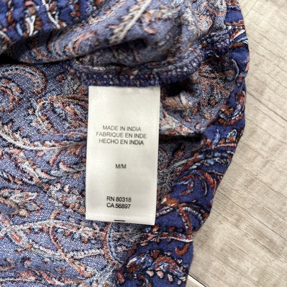 Lucky Brand Women's Blue Long Sleeve Smocked top - Picture 5 of 7